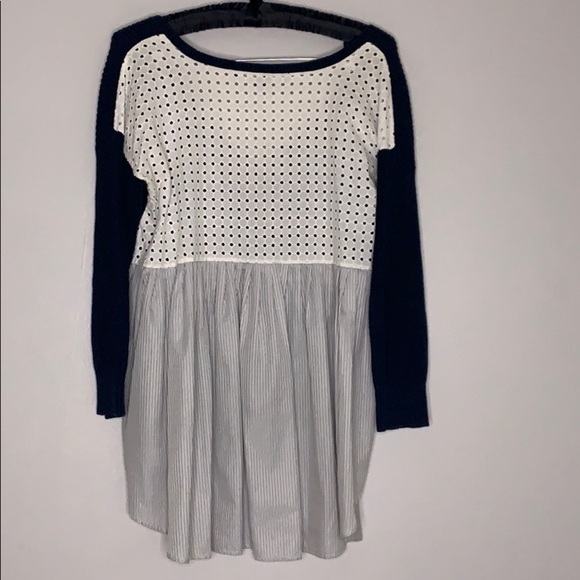 French Connection Babydoll V Neck eyelet Pullover sweater top small women’s - Picture 2 of 6